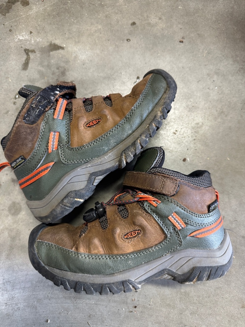 KEEN Kids Brown, Olive & Orange Outdoor Hiking Boots